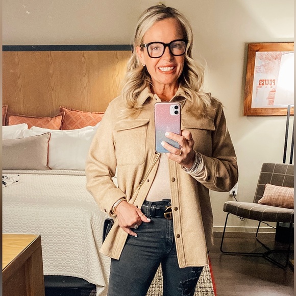 Meet your Posher, Veronica - Picture 11 of 16